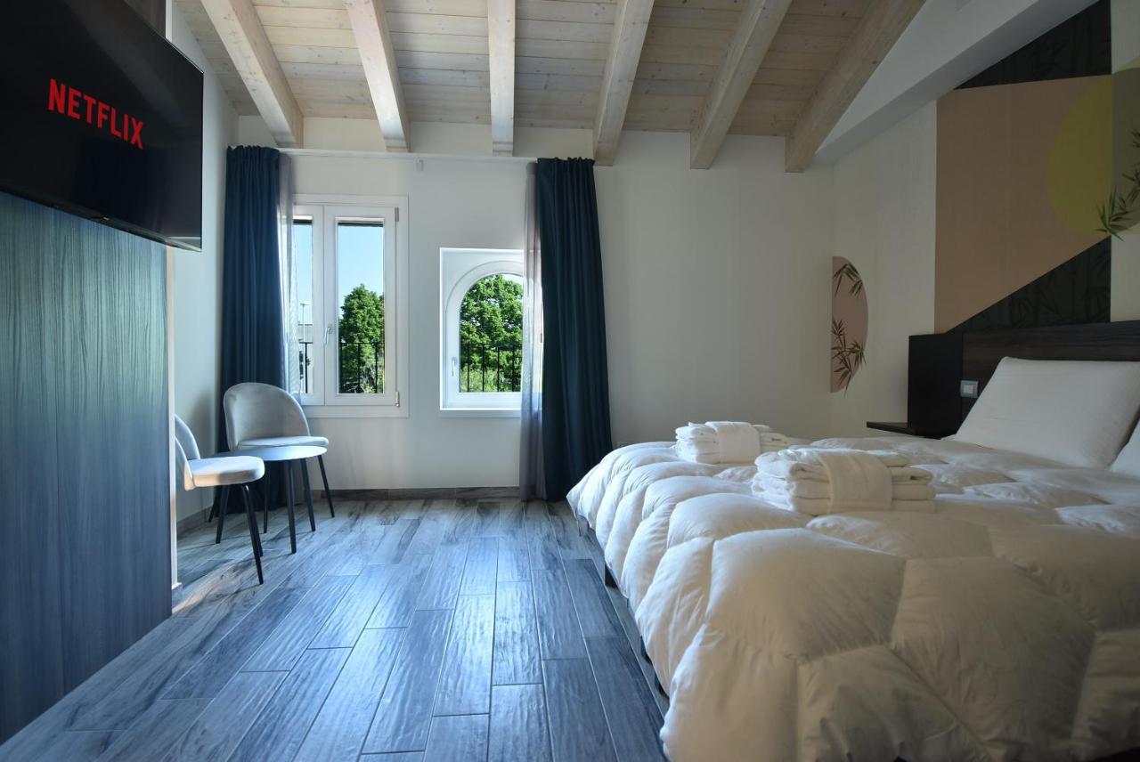 Royal Garden Luxury Rooms Padwa Zewnętrze zdjęcie