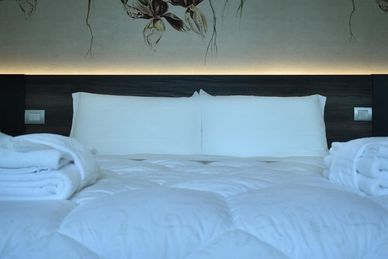 Royal Garden Luxury Rooms Padwa Zewnętrze zdjęcie